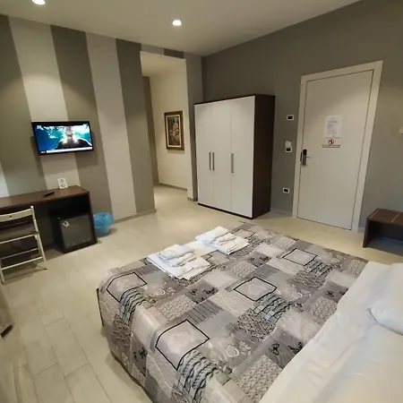 Anda E Rianda Campi Bisenzio