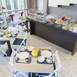安达伊利安达住宿加早餐旅馆 住宿加早餐酒店 4*